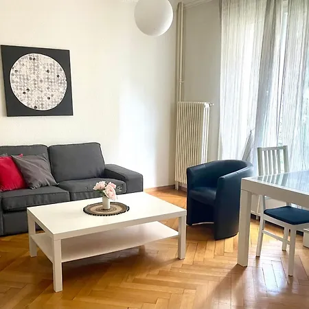 Clame 6 Minutes De La Gare De * Lausanne